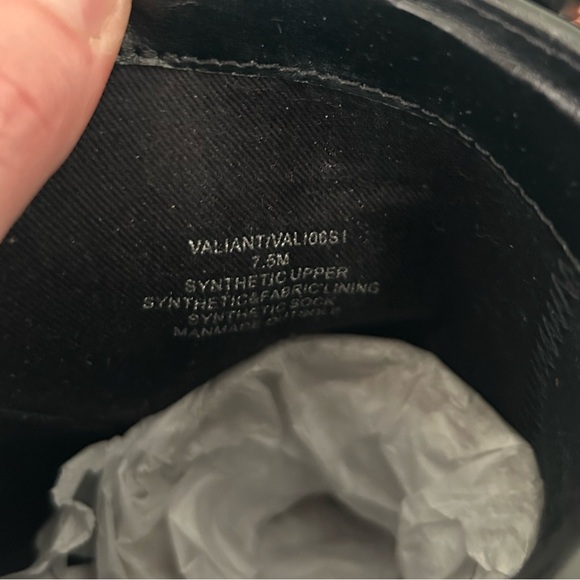 Steve Madden Valiant Patent Leather Zipper Pointed Toe Ankle Boots size 7.5 - Picture 7 of 9